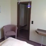 Edelstein Hotel